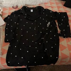Black poka dotted button up